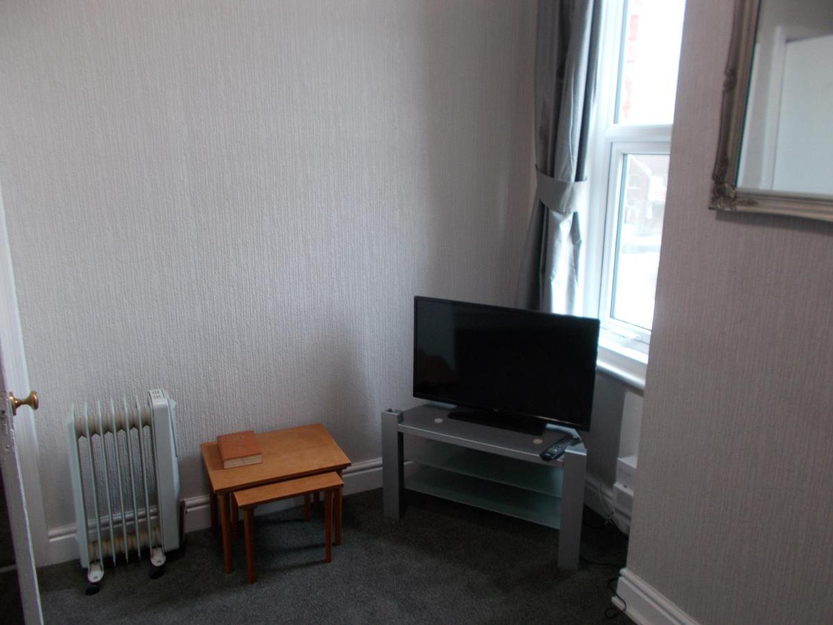 Kelso House Holiday Flats Blackpool Exterior photo