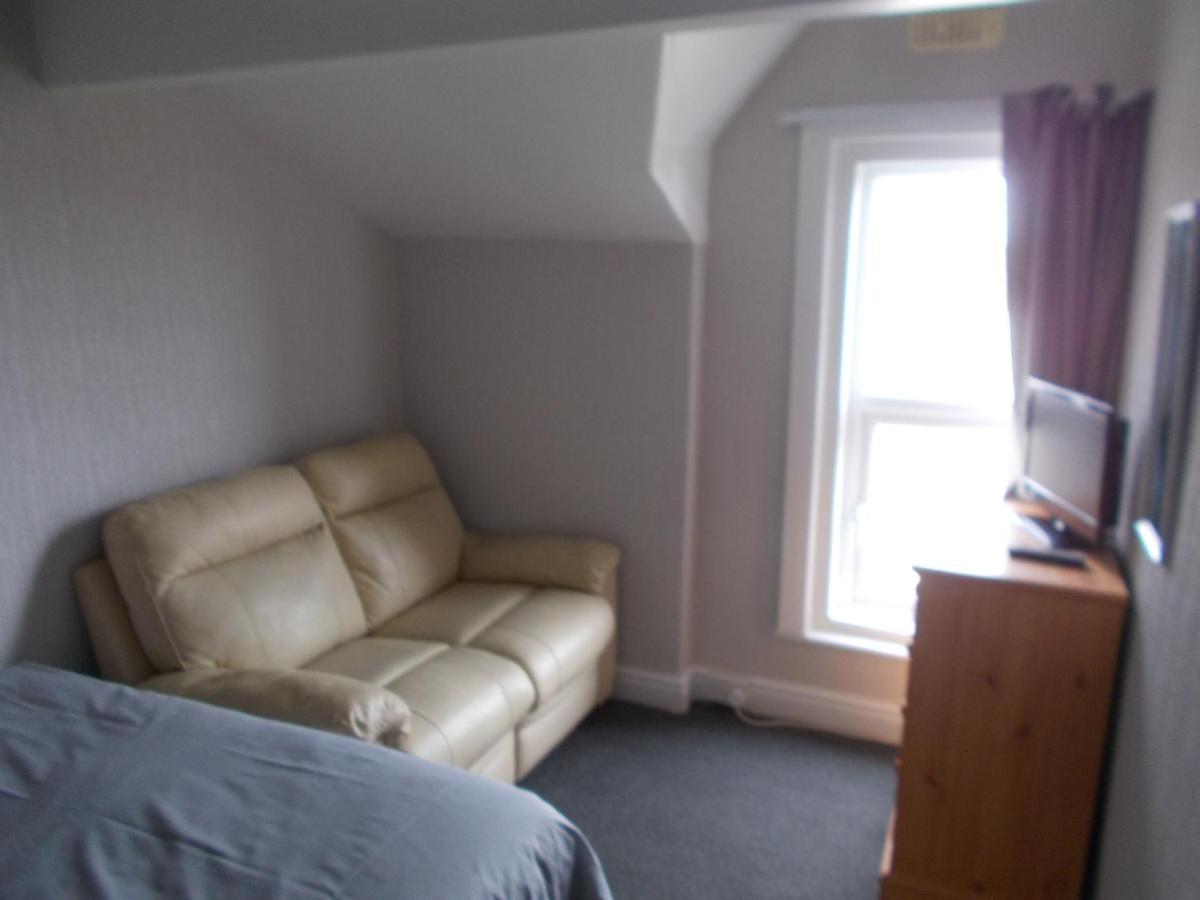 Kelso House Holiday Flats Blackpool Exterior photo
