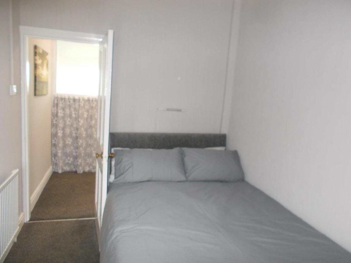 Kelso House Holiday Flats Blackpool Exterior photo
